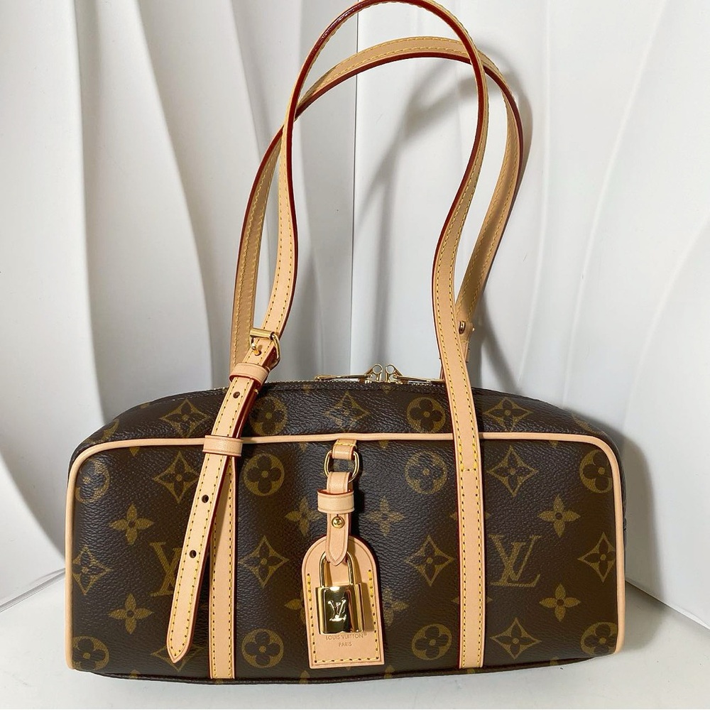 Louis Vuitton Monogram Hang On Handbag